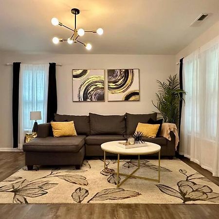 Cozy And Luxury Home Raleigh Ngoại thất bức ảnh